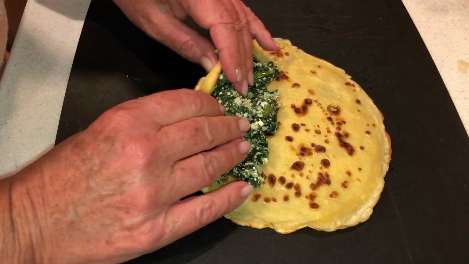 „Bärlauch-Crespelle“ – Pfannkuchen mit Bärlauch-Käse-Füllung